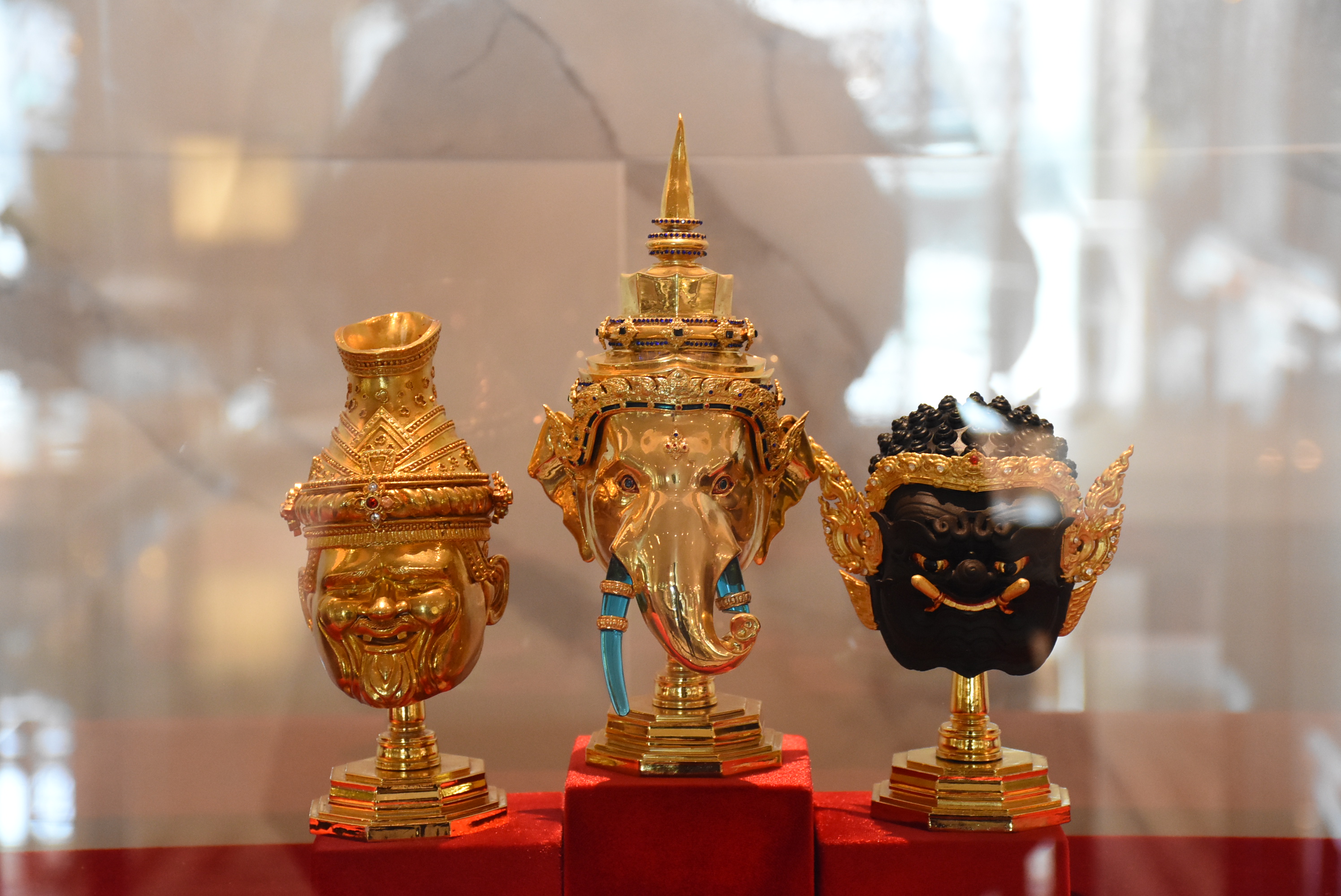 สามเศียรฤาษีครู (นารอด-พระพิฆเนศ-พระพิราพ)